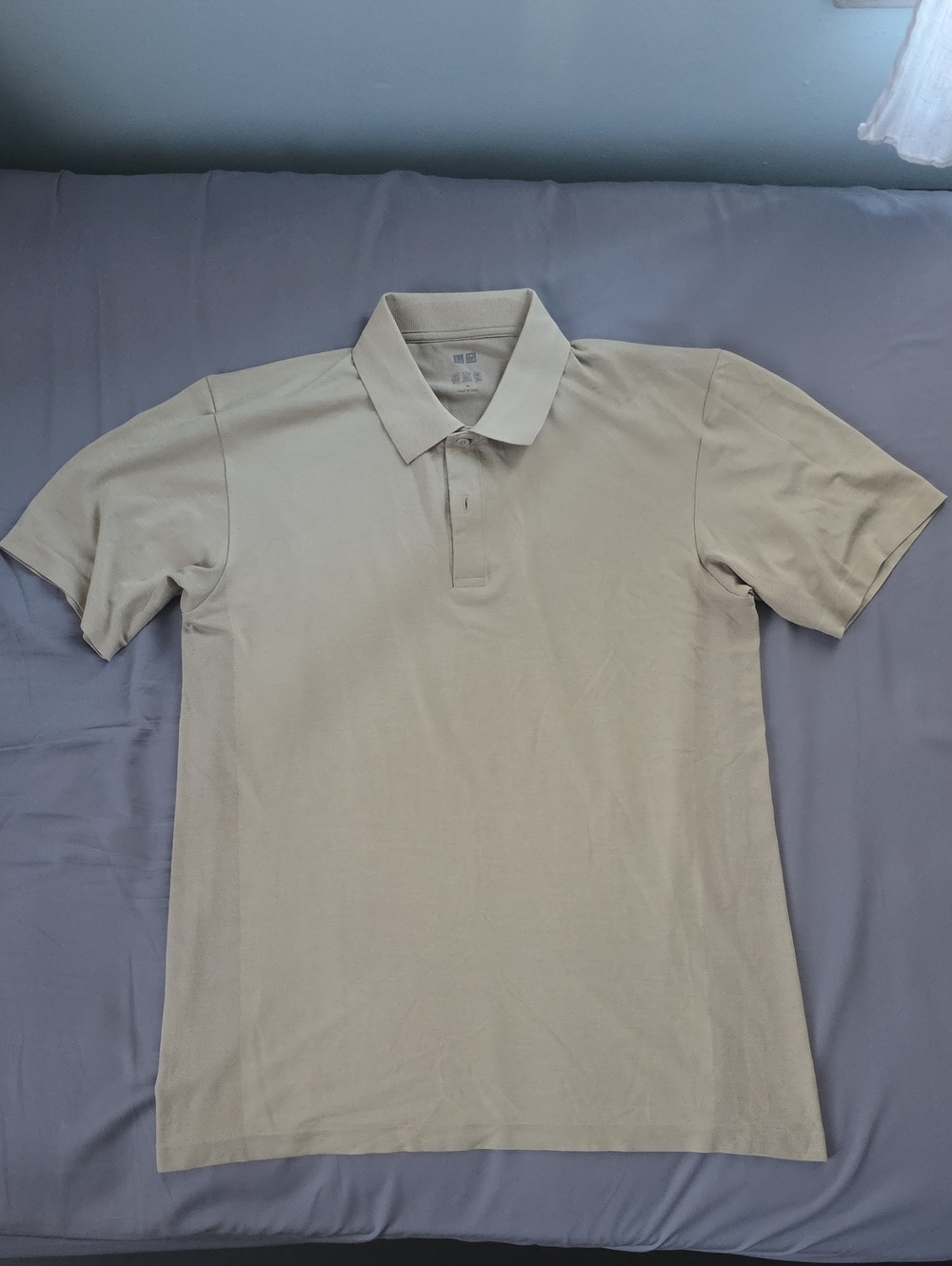 Uniqlo Mens Beige Polo
